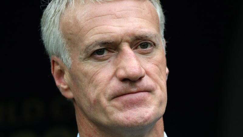Frankreichs Weltmeister-Trainer Didier Deschamps bewertet die Arbeit von Thomas Tuchel in Paris sehr positiv. Frankreichs Weltmeister-Trainer Didier Deschamps bewertet die Arbeit von Thomas Tuchel in Paris sehr positiv.
