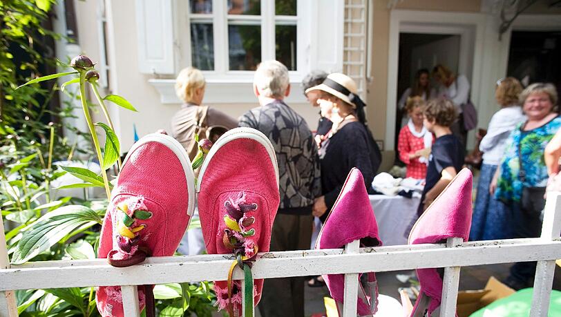 Am kommenden Samstag wird in Solln und Obermenzing zum Gartenflohmarkt geladen. Am kommenden Samstag wird in Solln und Obermenzing zum Gartenflohmarkt geladen.