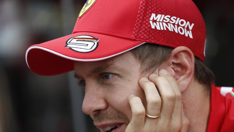 Sebastian Vettel ist Vater eines Sohnes geworden. Sebastian Vettel ist Vater eines Sohnes geworden.