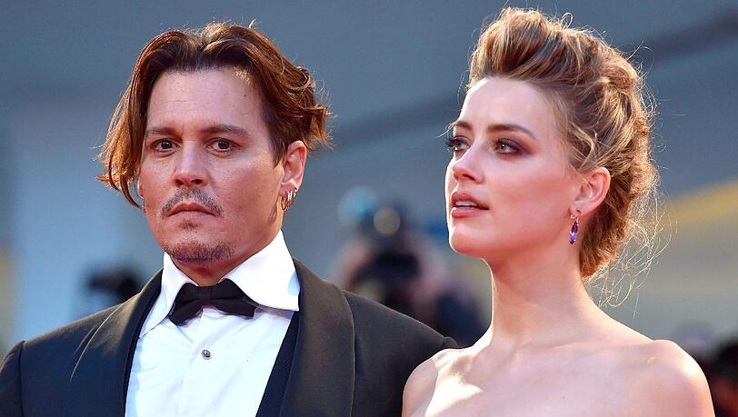 Weil Johnny Depp und Amber Heard die Quarantäne-Bestimmungen Australiens verletzt haben, drohen der Schauspielerin zehn Jahre Haft. Weil Johnny Depp und Amber Heard die Quarantäne-Bestimmungen Australiens verletzt haben, drohen der Schauspielerin zehn Jahre Haft.