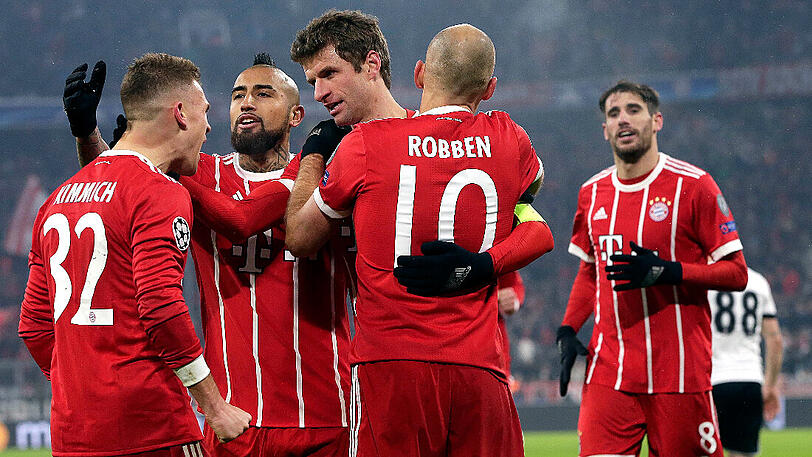 Bayern-Jubel nach dem 3:0 von Thomas Müller gegen Besiktas Istanbul.