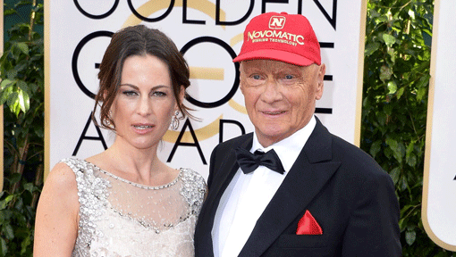 Rennfahrer-Legende Niki Lauda mit seiner Frau Birgit Wetzinger bei der Verleihung der Golden Globes am Sonntag in Los Angeles. Rennfahrer-Legende Niki Lauda mit seiner Frau Birgit Wetzinger bei der Verleihung der Golden Globes am Sonntag in Los Angeles.