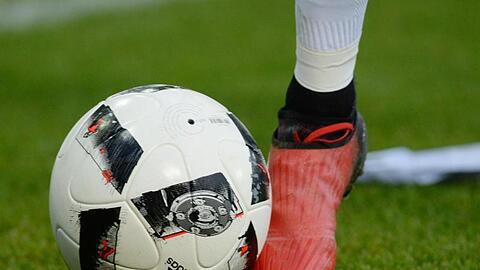 Ein Fußball-Spiel.