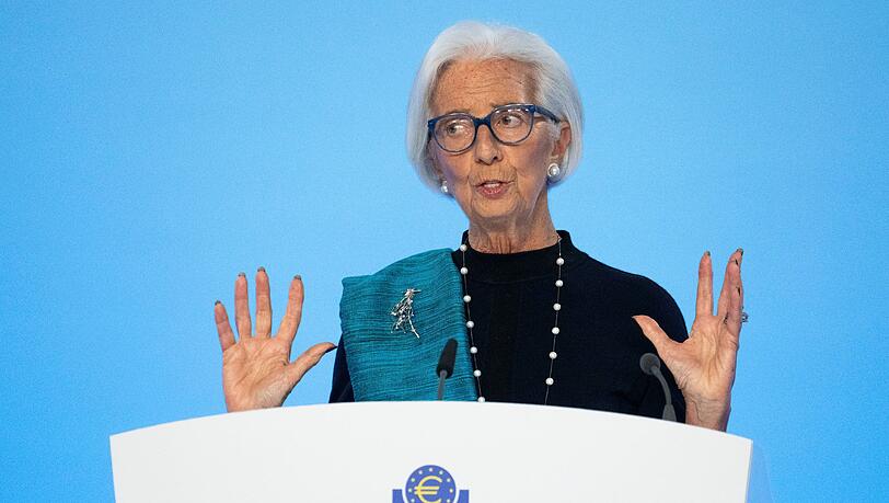 Lagarde: "Ich finde es in gewisser Weise sehr befriedigend, dass so viele Menschen meinen Job haben wollen. Es ist ein großartiger Job." Lagarde: "Ich finde es in gewisser Weise sehr befriedigend, dass so viele Menschen meinen Job haben wollen. Es ist ein großartiger Job."