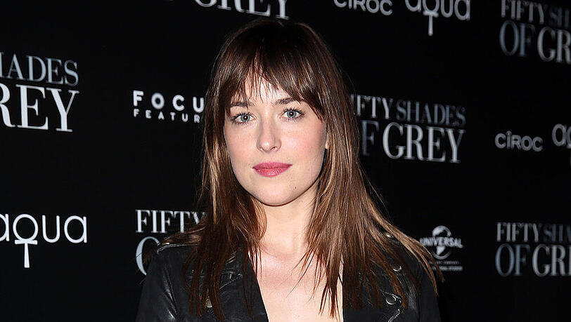 Dakota Johnson - hier bei einer Party in London - ist wieder Single Dakota Johnson - hier bei einer Party in London - ist wieder Single