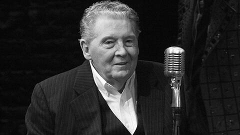 Jerry Lee Lewis ist im Alter von 87 Jahren gestorben.