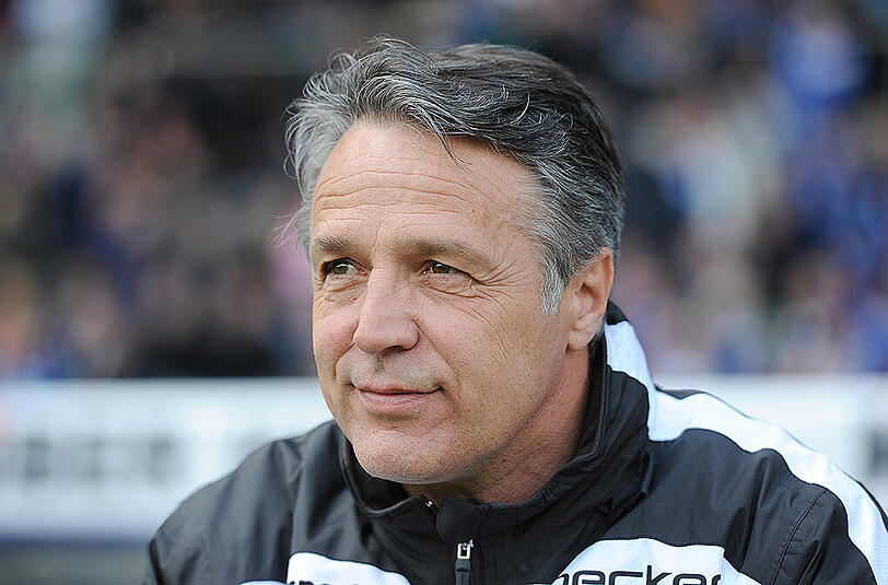 Weiß um die chronischen Probleme der krisengeschüttelten Löwen: Dresdens Trainer Uwe Neuhaus.