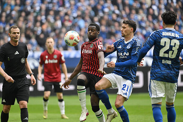 Mit Hannover im Aufstiegsrennen: Aseko.