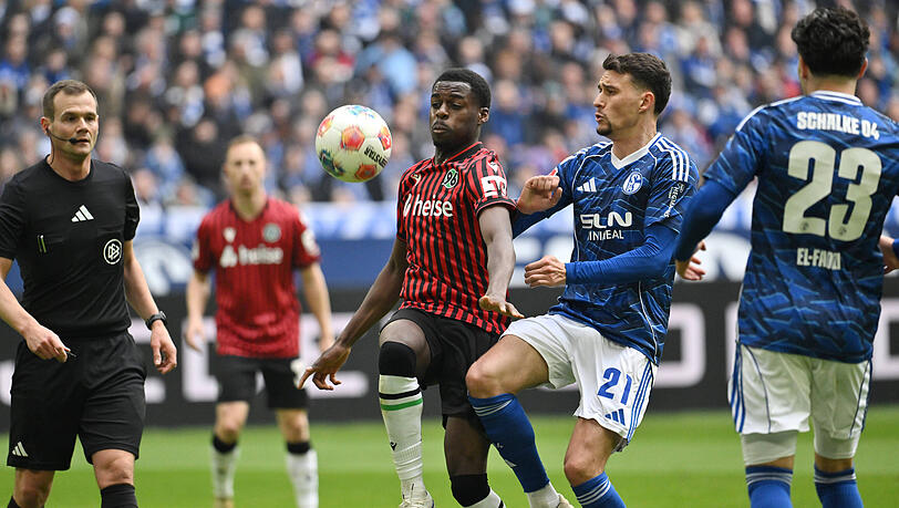 Mit Hannover im Aufstiegsrennen: Aseko. Mit Hannover im Aufstiegsrennen: Aseko.