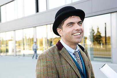 Moritz Eggert hat gut lachen, aber seine Kollegen? Moritz Eggert hat gut lachen, aber seine Kollegen?