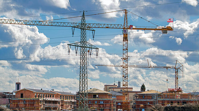Ein Arbeiter aus München ist bei einem Unfall auf einer Baustelle ums Leben gekommen. (Symbolbild)