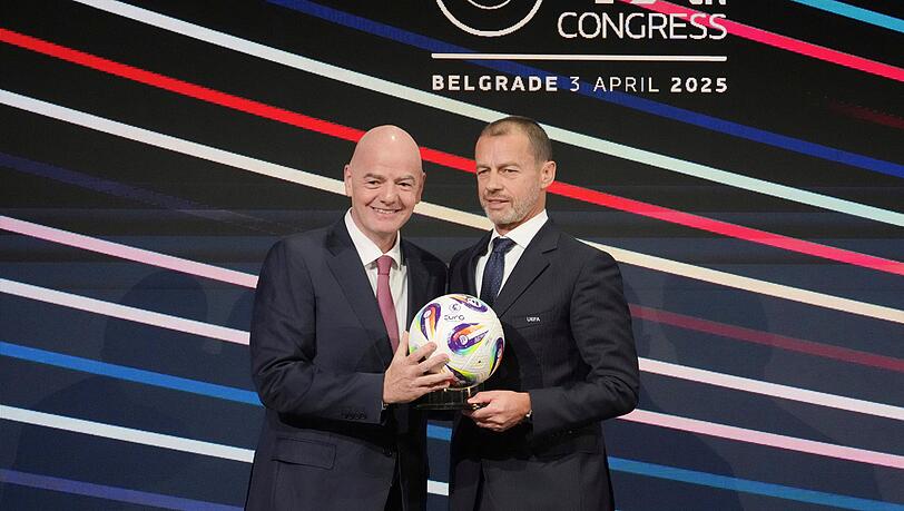 Aleksander Ceferin (r) will kein FIFA-Präsident werden, Gianni Infantino soll es nicht bleiben. (Archivbild) Aleksander Ceferin (r) will kein FIFA-Präsident werden, Gianni Infantino soll es nicht bleiben. (Archivbild)