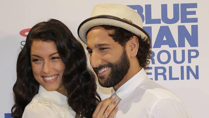 Rebecca und Massimo: Verliebt, verlobt und bald verheiratet? Rebecca und Massimo: Verliebt, verlobt und bald verheiratet?