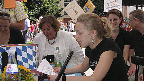 Katharina Walser. Katharina Walser.