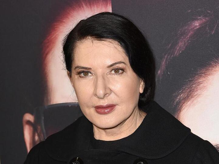 Die Performance-Künstlerin Marina Abramovic bei der Premiere ihres Films "Body of Truth". Foto: Ursula Düren/dpa