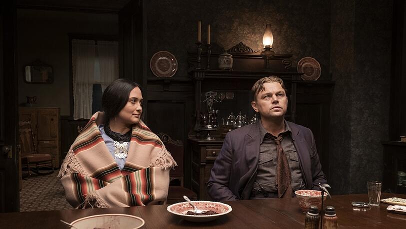 Lily Gladstone spielt Mollie, die indigene Osage, deren Mann (Leonado DiCaprio) ein brutales Doppelspiel betreibt. Lily Gladstone spielt Mollie, die indigene Osage, deren Mann (Leonado DiCaprio) ein brutales Doppelspiel betreibt.