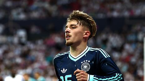 Lennart Karl stand gegen Finnland erstmals in der Startelf.