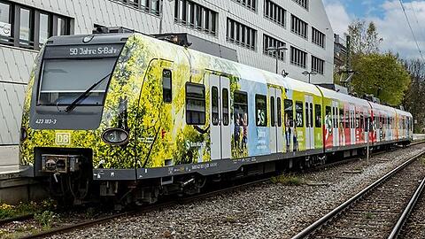 Der Jubiläumszug der S-Bahn München.