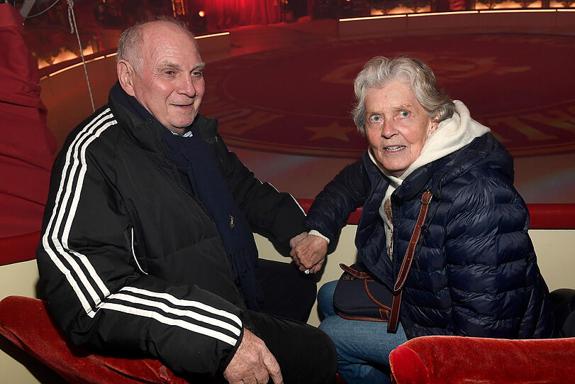 Das Paar war mit viel Freude bei der Premiere des Programms "ARTistART" dabei. Das Paar war mit viel Freude bei der Premiere des Programms "ARTistART" dabei.