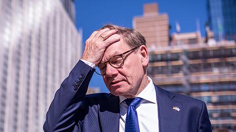 Au&szlig;enminister Johann Wadephul (CDU) auf dem Weg zur Wahl f&uuml;r den UN-Sicherheitsrat in der Generalversammlung der Vereinten Nationen in New York.