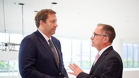 Finanzminister Klingbeil und Bundesbankchef Nagel kamen mit positiven Wachstumszahlen nach Bangkok.