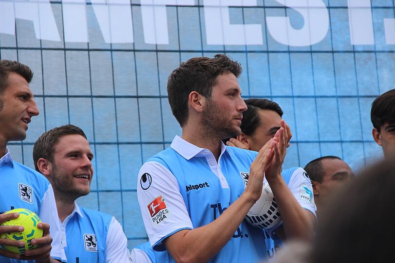 Weitere Bilder von der Präsentation der Zweitliga-Profis vom TSV 1860 München beim Löwen-Fanfest