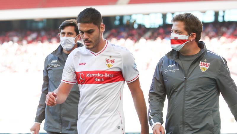 Stuttgarts Konstantinos Mavropanos geht vom Platz.