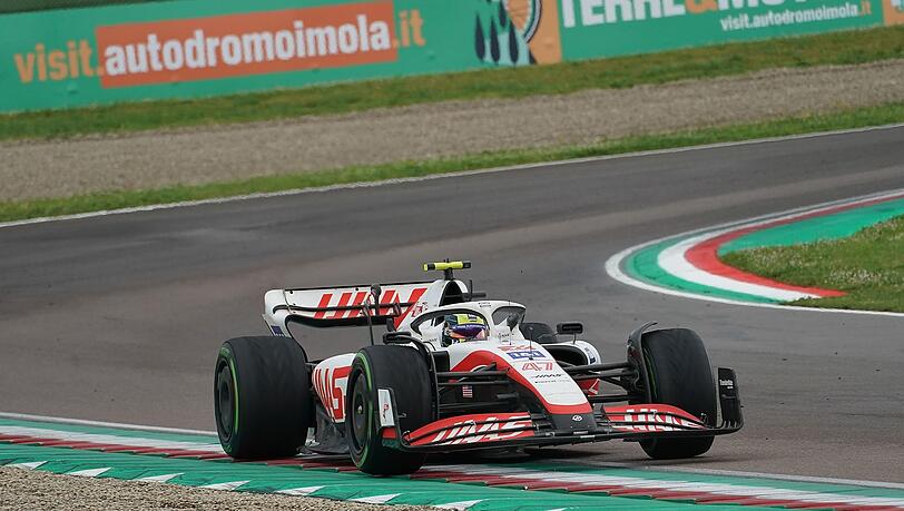 Haas-Pilot Mick Schumacher bleibt optimistisch.