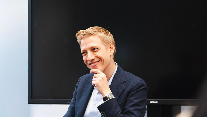 Dominik Krause über seinen ersten Anzapf-Auftritt: "Wenn es viele Schläge sind, dann bin ich zumindest in aller Munde.“ Dominik Krause über seinen ersten Anzapf-Auftritt: "Wenn es viele Schläge sind, dann bin ich zumindest in aller Munde.“