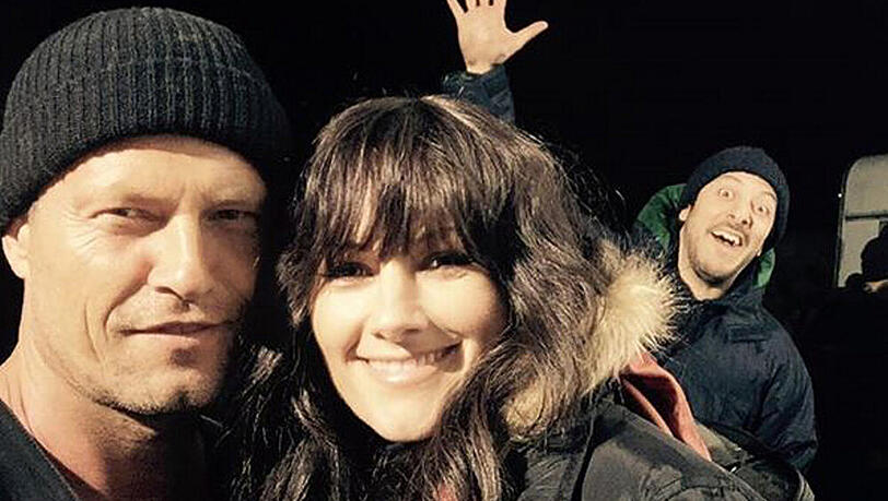 Til Schweiger und Helene Fischer - und im Hintergrund hüpft Fahri Yardim durchs Bild Til Schweiger und Helene Fischer - und im Hintergrund hüpft Fahri Yardim durchs Bild