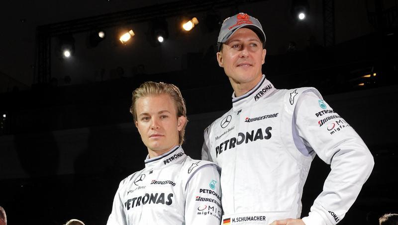 Michael Schumacher überragt Nico Rosberg und die anderen deutschen Formel-1-Piloten: Zumindest in der öffentlichen Wahrnehmung, wenige Tage vor Saisonbeginn in der Formel 1. Michael Schumacher überragt Nico Rosberg und die anderen deutschen Formel-1-Piloten: Zumindest in der öffentlichen Wahrnehmung, wenige Tage vor Saisonbeginn in der Formel 1.