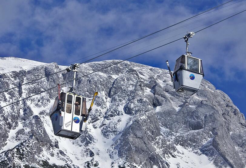 Am Jenner in Sch&ouml;nau am K&ouml;nigssee gibt es keinen Skibetrieb mehr. Das macht sich bei umliegenden Liften bemerkbar.