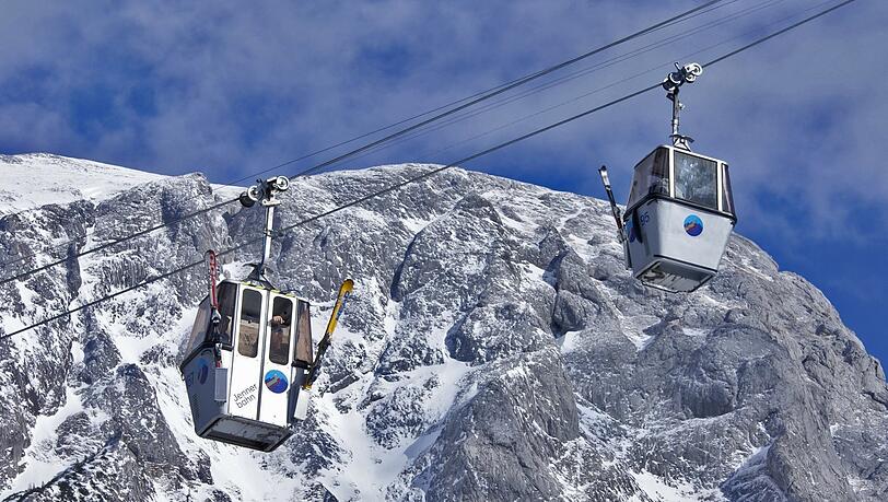 Am Jenner in Sch&ouml;nau am K&ouml;nigssee gibt es keinen Skibetrieb mehr. Das macht sich bei umliegenden Liften bemerkbar.