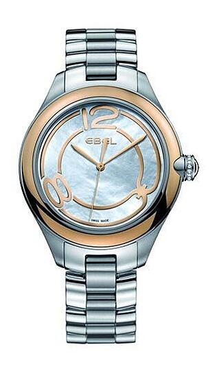 Luxus-Uhr mit edlen Diamanten.