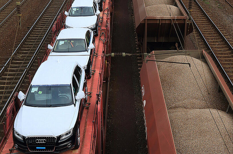 Autos wie diese Audis verkaufen sich derzeit besonders gut. Foto: Jens Wolf