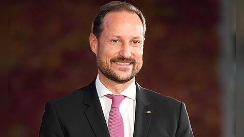 K&ouml;nig Haakon von Norwegen ist nun neuer Monarch.