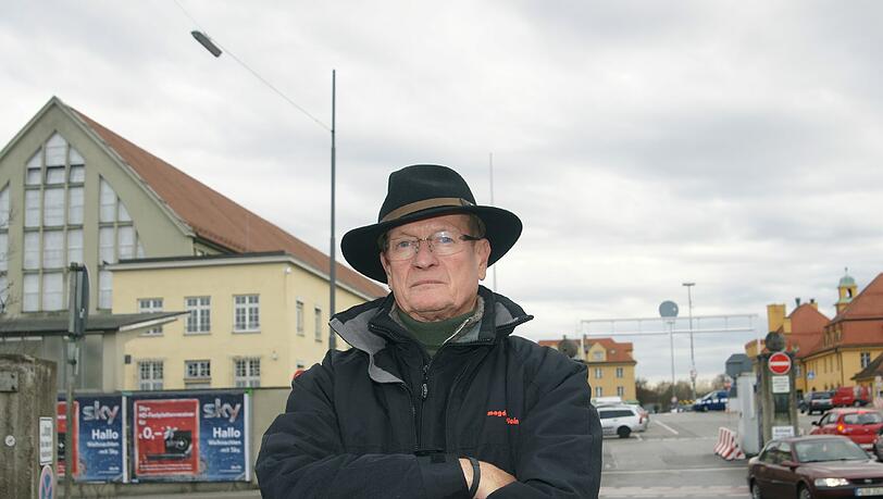 Ist stocksauer: Obst- und Gemüsehändler Günther Wachola. Ist stocksauer: Obst- und Gemüsehändler Günther Wachola.