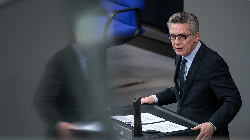 "Für alle, die in Deutschland keine Bleibeperspektive haben, stellt die freiwillige Ausreise gegenüber einer Abschiebung den besseren Weg dar", betonte Bundesinnenminister Thomas de Maiziere.