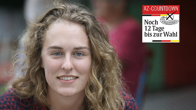 Wem geben Sie am 24. September Ihre Stimme? Studentin Anna Pritzen (25): &bdquo;Ich werde auf jeden Fall bei der Bundestagswahl wählen, weil es wichtig ist, sich bei dieser wichtigen Wahl zu beteiligen. Allerdings weiß ich ehrlich gesagt noch nicht, was ich wähle. Ich werde mir die Programme der Parteien noch durchlesen und dann eine Entscheidung treffen.&ldquo;