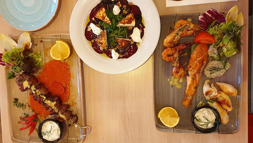 Ob Fischvariation oder vegetarisch, hier werden alle satt. Ob Fischvariation oder vegetarisch, hier werden alle satt.
