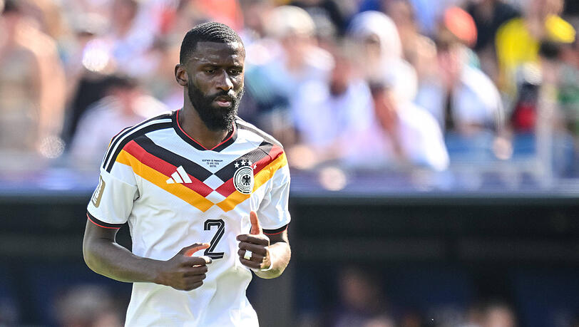 Antonio R&uuml;diger rutschte bei der WM f&uuml;r den verletzten Schlotterbeck in die Startelf.