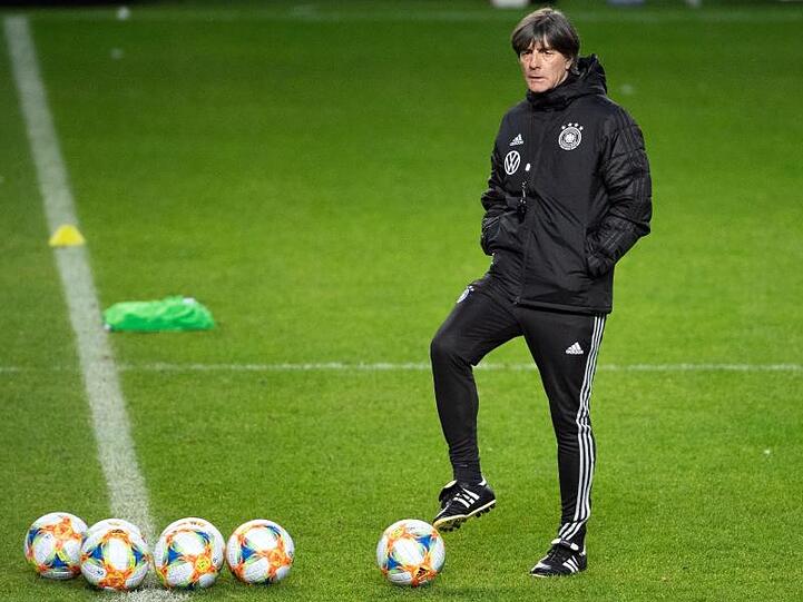 Bundestrainer Joachim Löw gibt heute den Kader für die letzten beiden EM-Quali-Spiele bekannt.