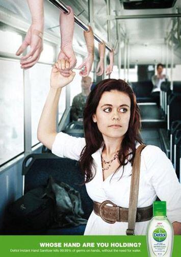 Guerilla Marketing ist eine äußerst amüsante Art der Werbung, hier für ein Hand-Desinfektionsmittel.