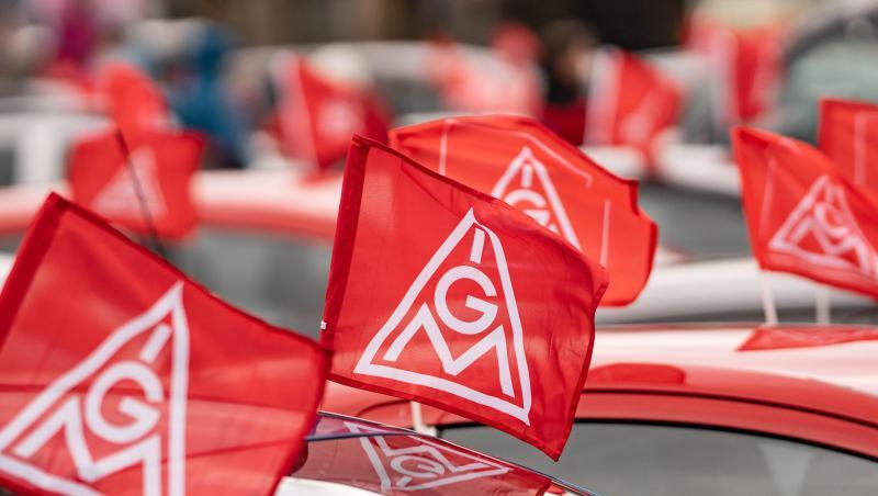 Fahnen der IG Metall.