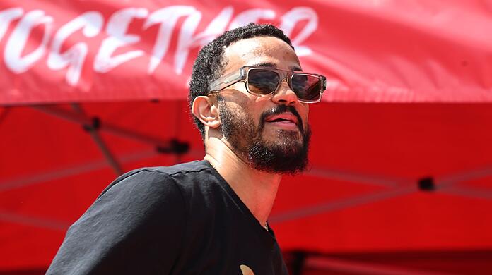 Nick Weiler-Babb unterzeichnete einen Anschlussvertrag bis 2026.