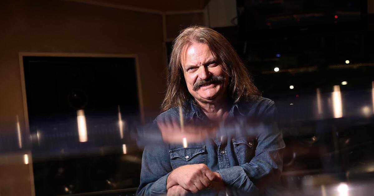 Mandoki-Freiheit-flie-t-nicht-durch-den-Wasserhahn-