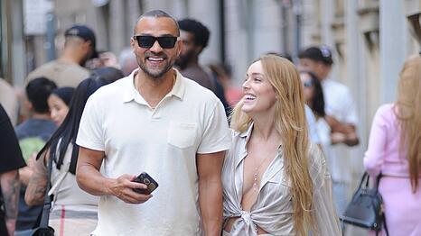 Jesse Williams und Alejandra Onieva haben ihr erstes gemeinsames Kind auf der Welt begr&uuml;&szlig;t.