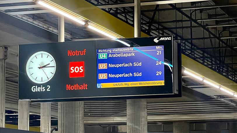 Auf den Münchner U-Bahn-Linien 4 und 5 kommt es am Montag zu Verspätungen und Ausfällen.