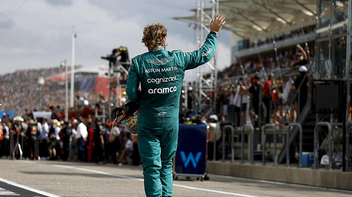 "Der Sport war mein Leben": Sebastian Vettel tritt aus der Formel 1 ab, lässt sich aber eine Hintertür offen.