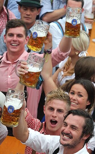 Weitere Bilder vom Wiesn-Auftakt.